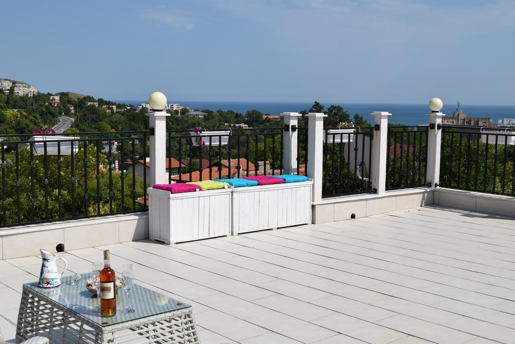 Boutique Villa Rosa Dei Venti Balchik Bagian luar foto